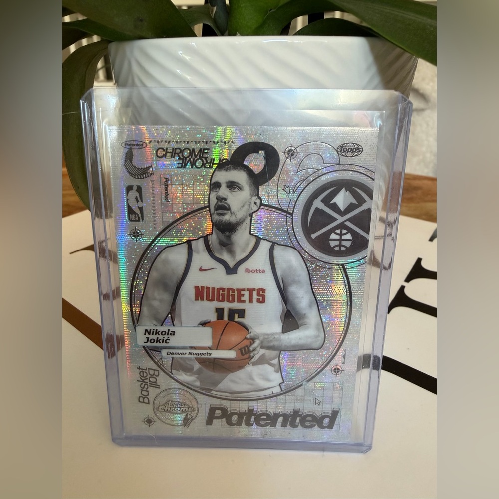 NIKOLA JOKIC
PATENTED Case Hit SSP - Denver Nuggets
Topps Chrome 2025-26 #PD-5